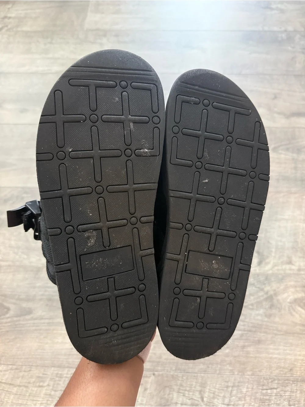 Draco Black Sandals Size 7/8 Adjustable Woven Straps